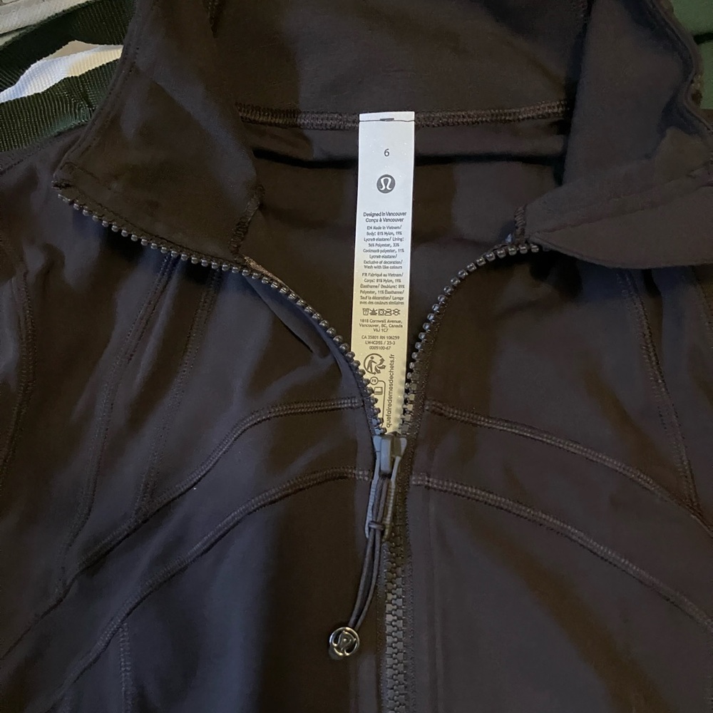 NWT Lululemon Define Jacket *Nulu, Sz 6, SEQUOIA - Picture 4 of 4